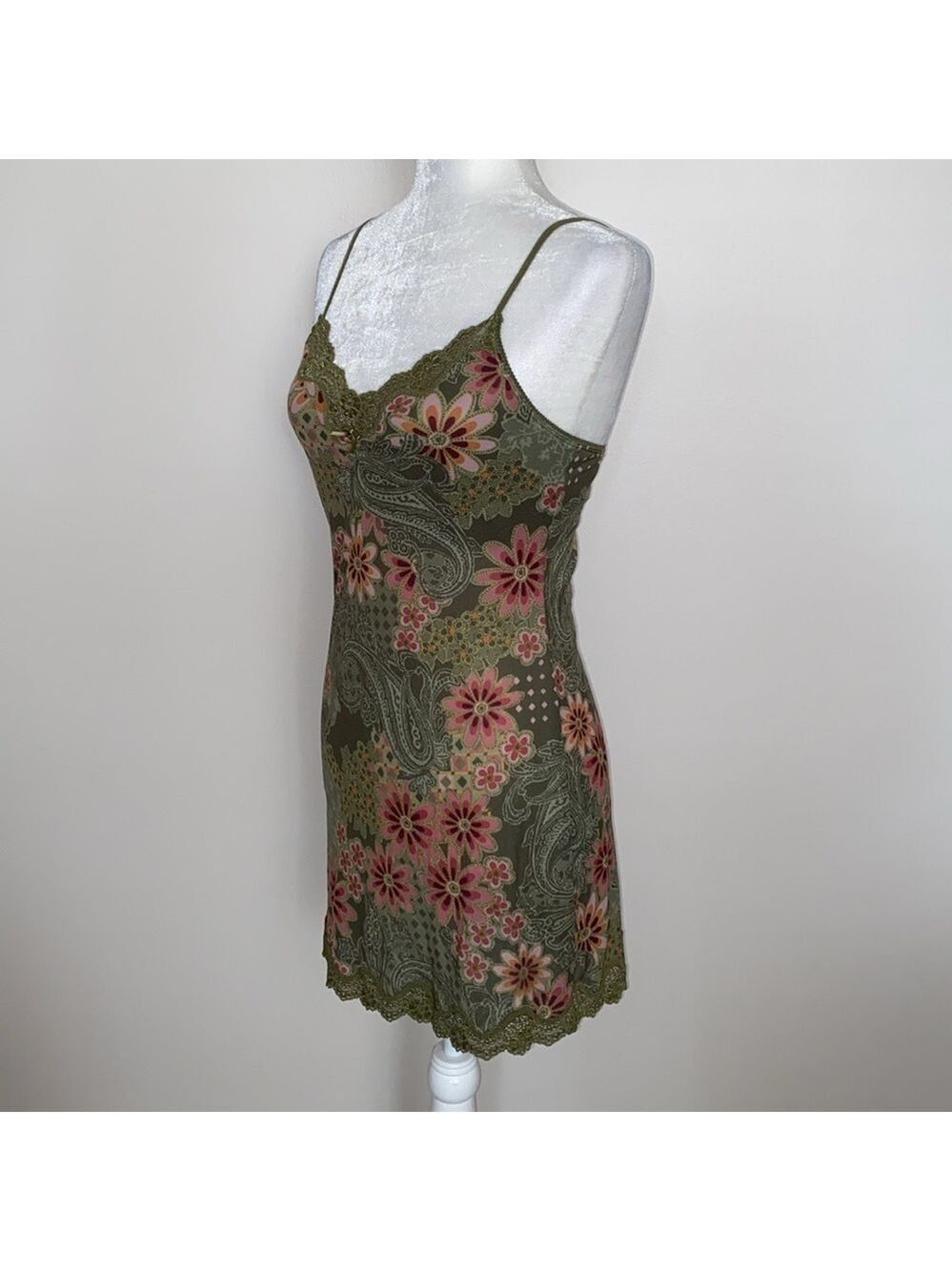 Victoria’s Secret Y2K vintage olive green slip & panty set - Picture 4 of 12